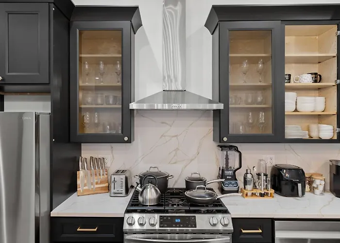 Chic Loft Near United Center, Uic/imd & Downtown * Chicago