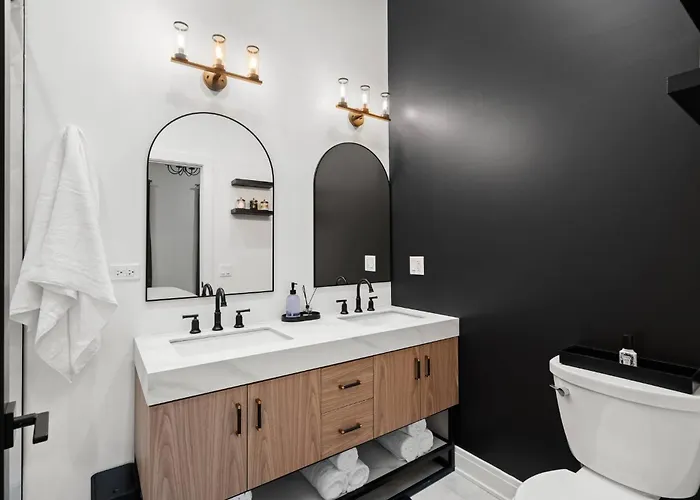 Chic Loft Near United Center, Uic/imd & Downtown * Chicago